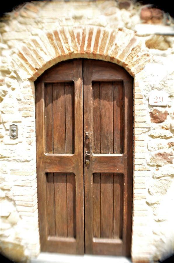 Il Mirtillo - A Truly Magical Place In The Heart Of Tuscany, Nestled In A Medieval Village Chianni Εξωτερικό φωτογραφία